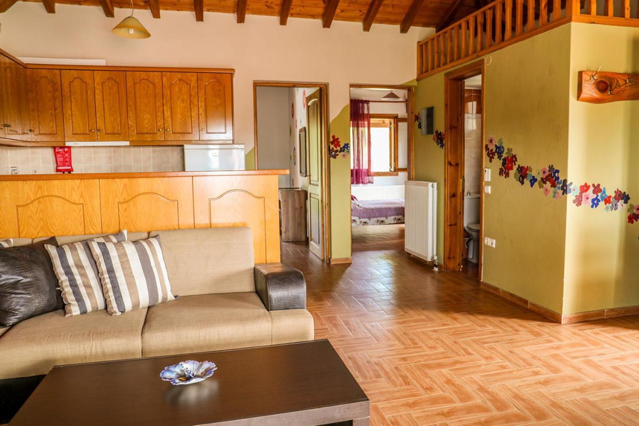 Sunset Studios & Apartments Кукунарис Экстерьер фото