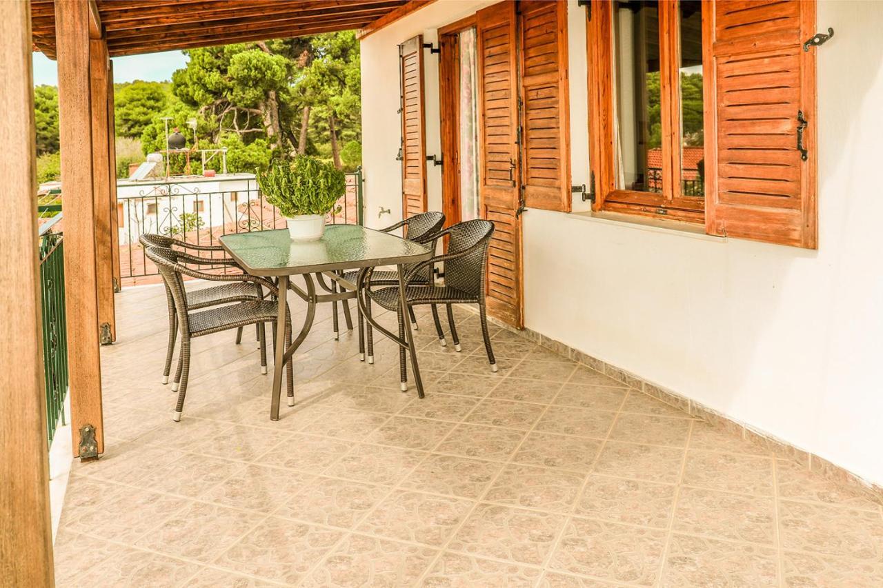 Sunset Studios & Apartments Кукунарис Экстерьер фото